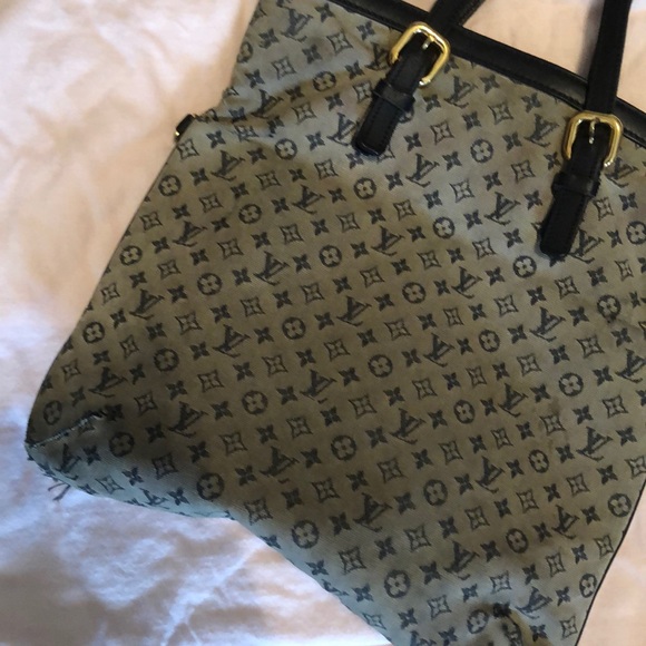 Authentic Louis vuitton bag - Picture 8 of 16